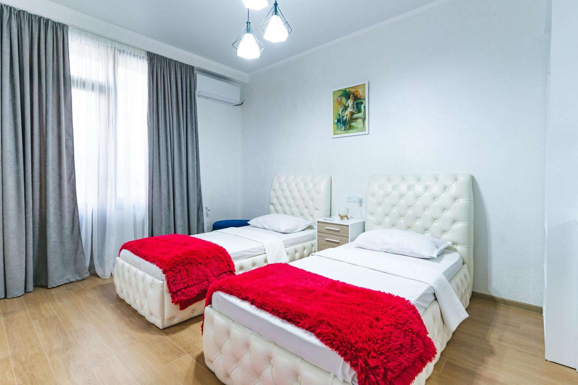 Panorama Family Hotel Telavi Exterior photo